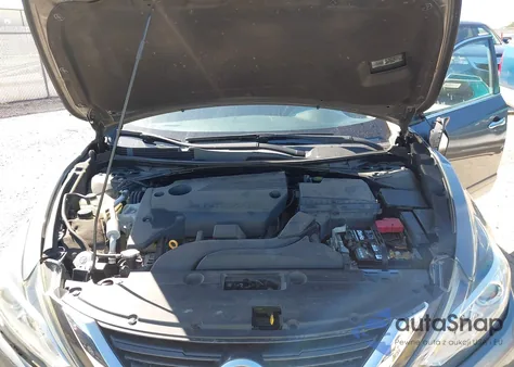 2017 Nissan Altima 2.5 Sv z USA, uszkodzony, nr VIN 1N4AL3AP3HC127530